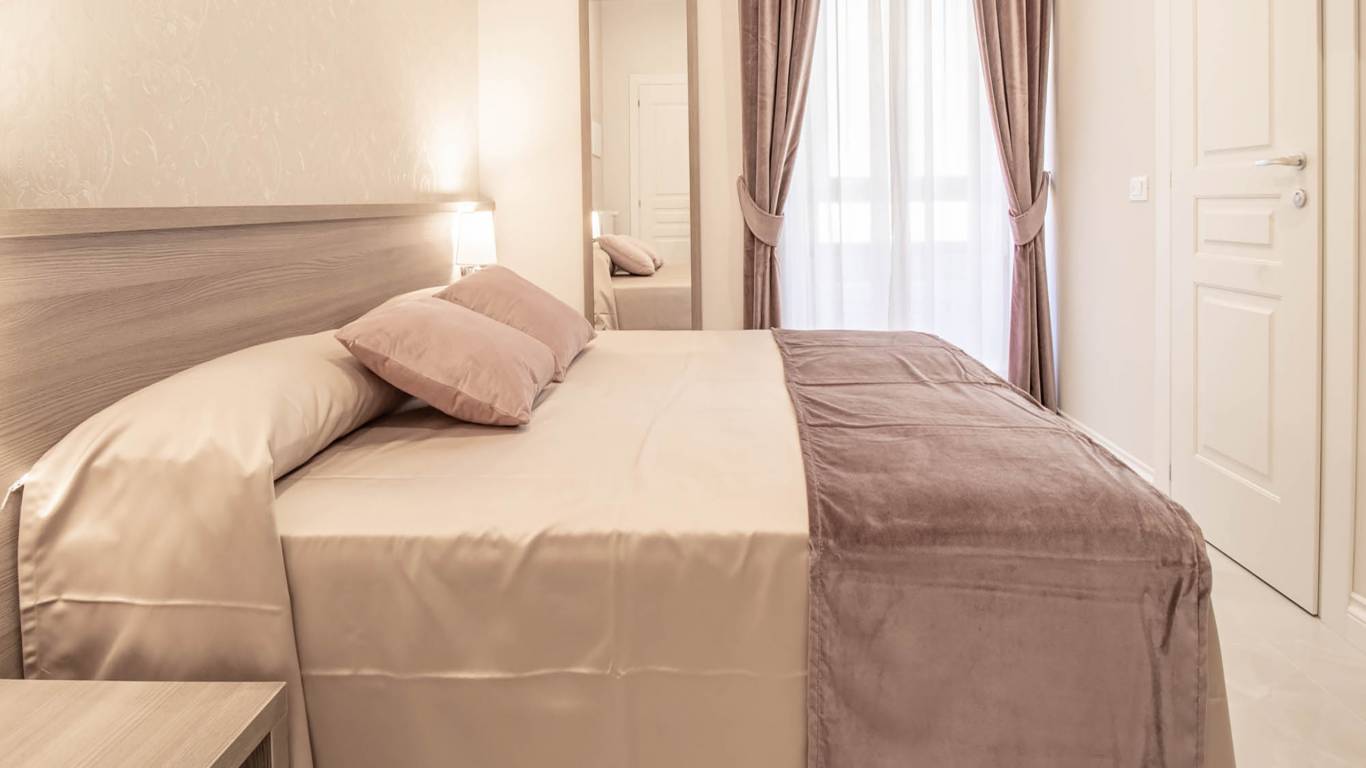 Dany-Guest-House-Roma-Camera-senza-titolo-39