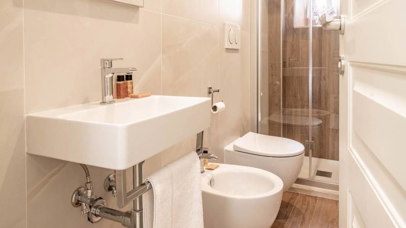 Dany-Guest-House-Roma-Bagno-senza-titolo-12