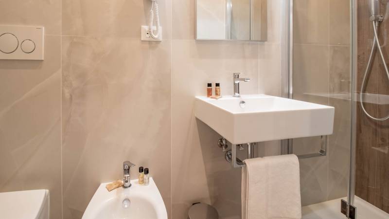 Dany-Guest-House-Roma-Bagno-senza-titolo-7
